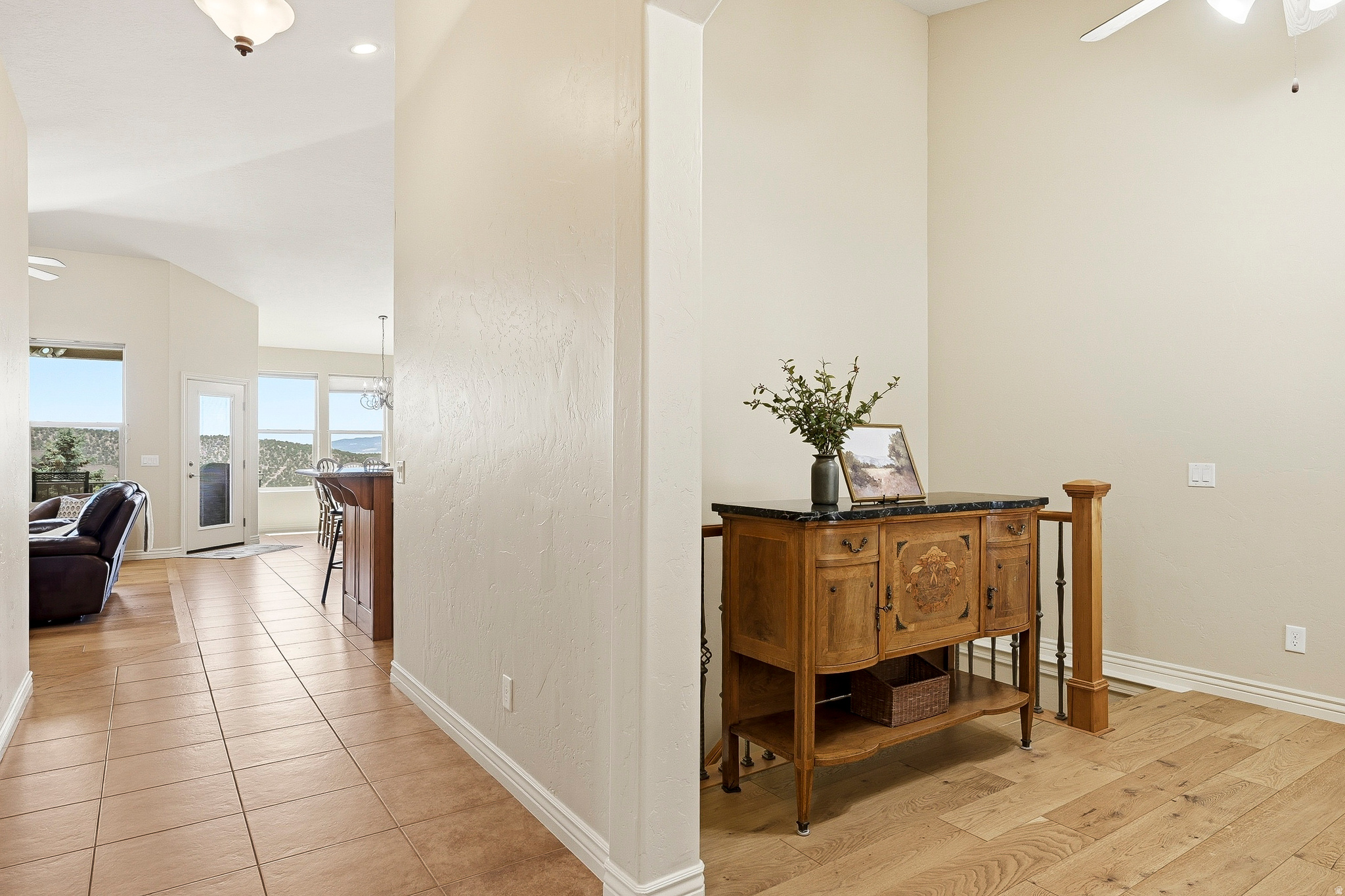 MESA HILLS - Residential