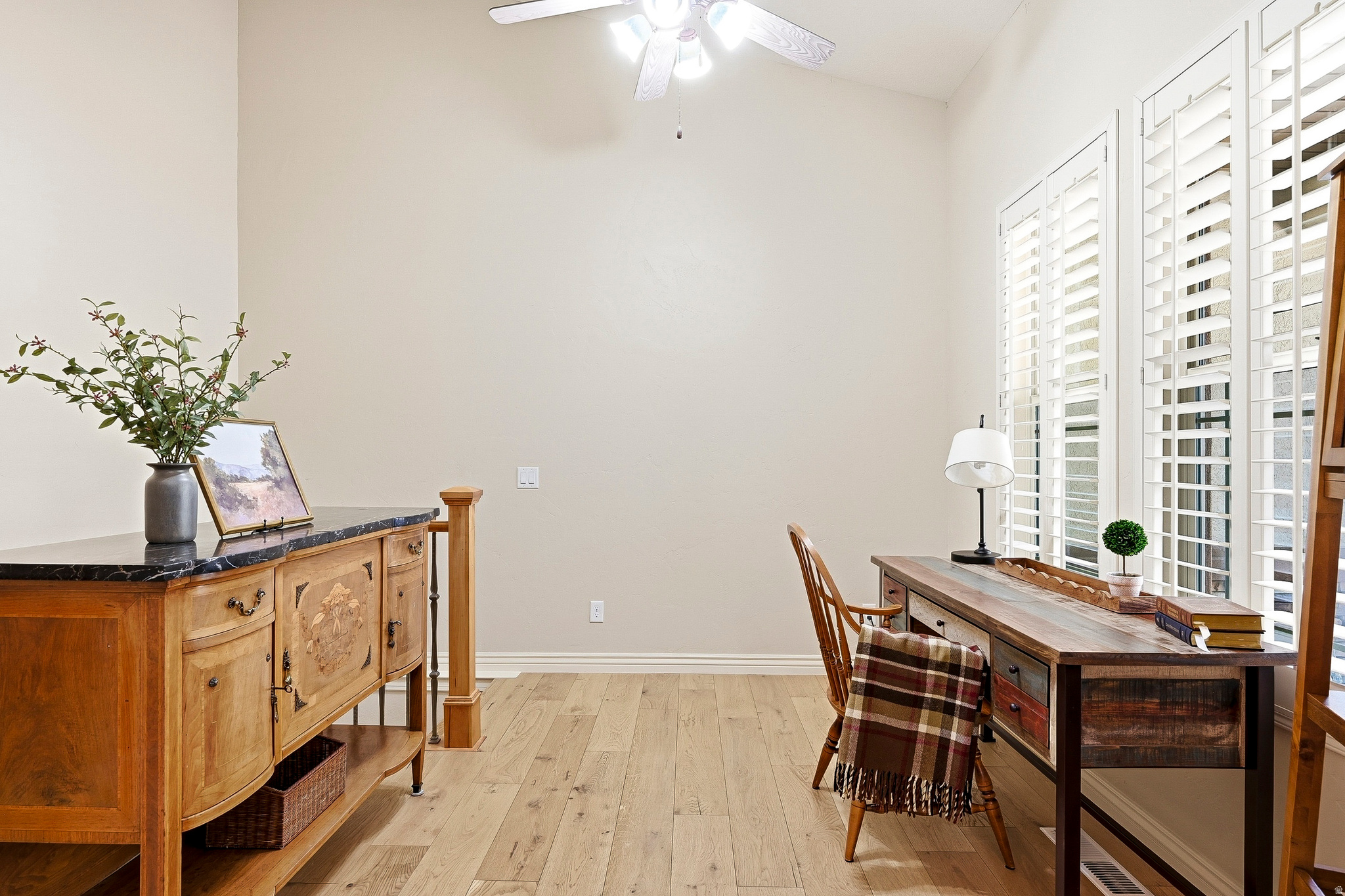 MESA HILLS - Residential