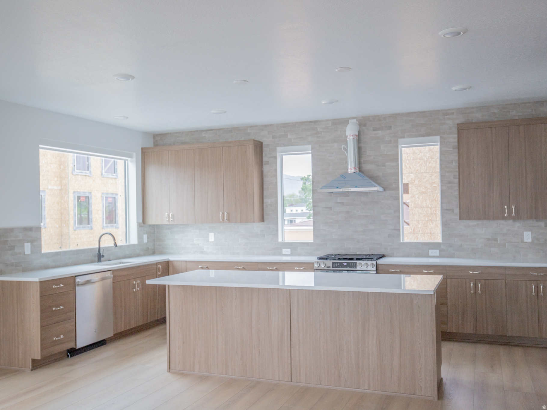 THE IVY - Residential