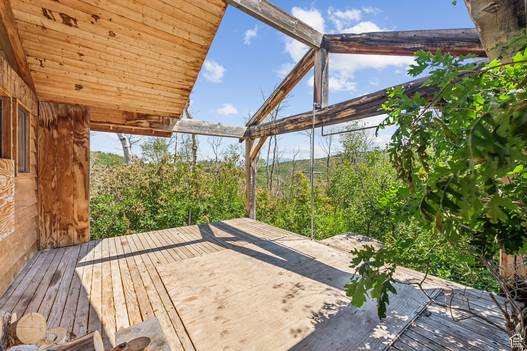 WOODLAND CREST - Residential