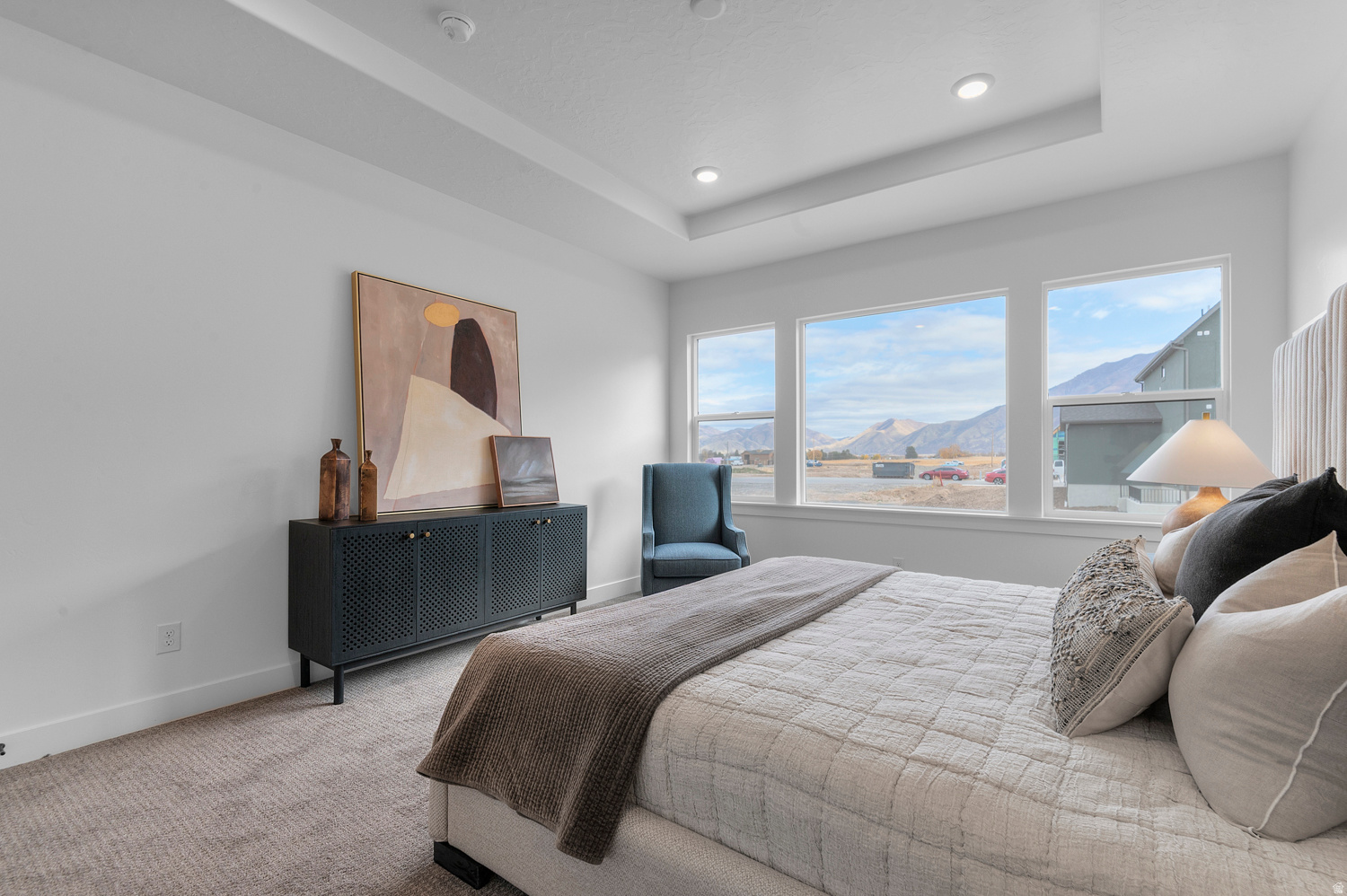 MOUNTAINSIDE ESTATES - Residential