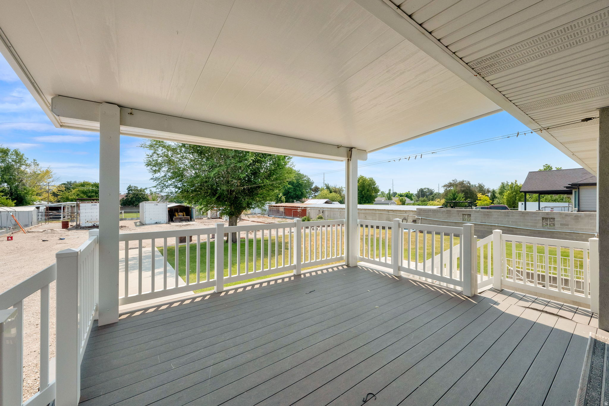 COLONIAL PARK - Residential