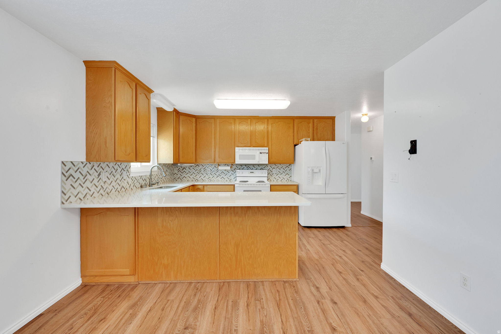 COLONIAL PARK - Residential