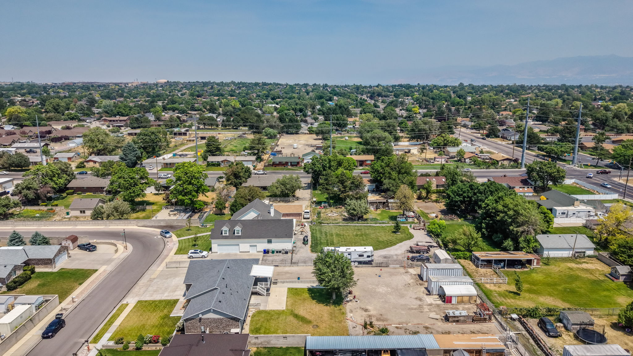 COLONIAL PARK - Residential