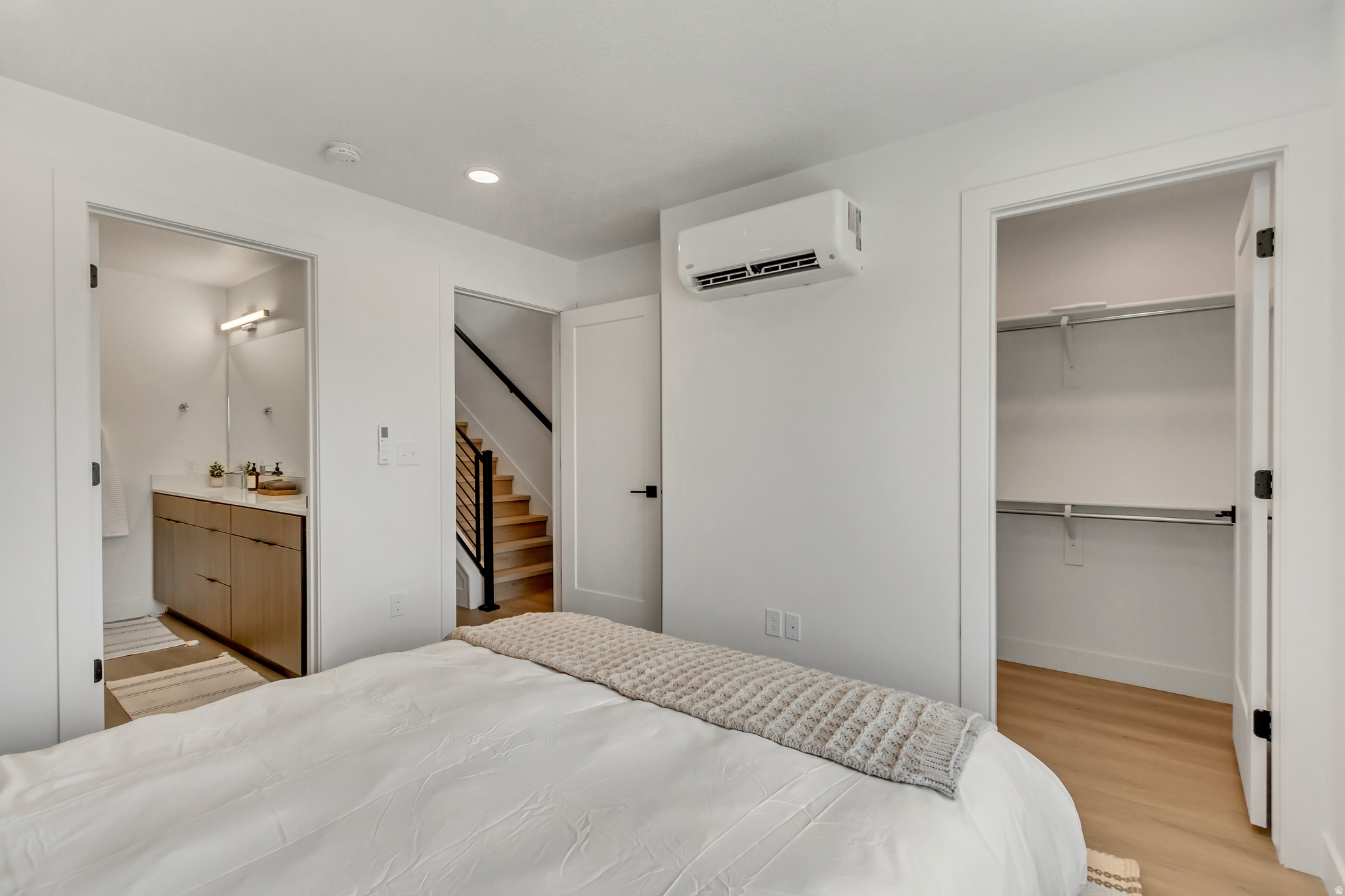 OPUS GREEN - Residential