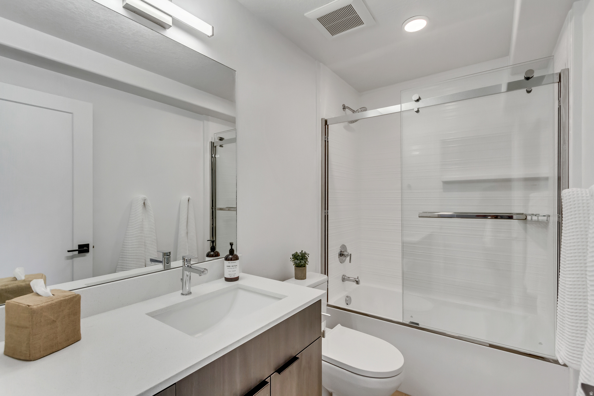OPUS GREEN - Residential