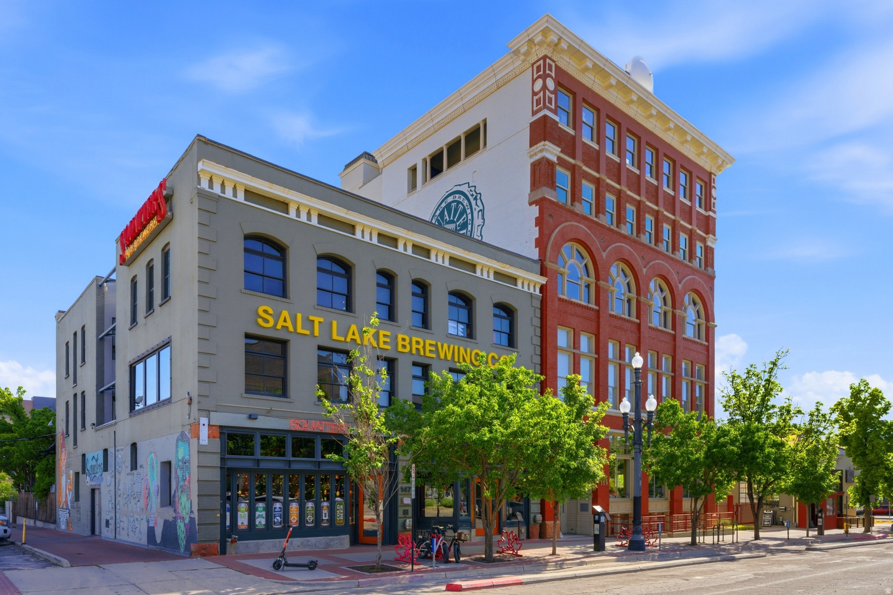 BROADWAY LOFTS - Residential