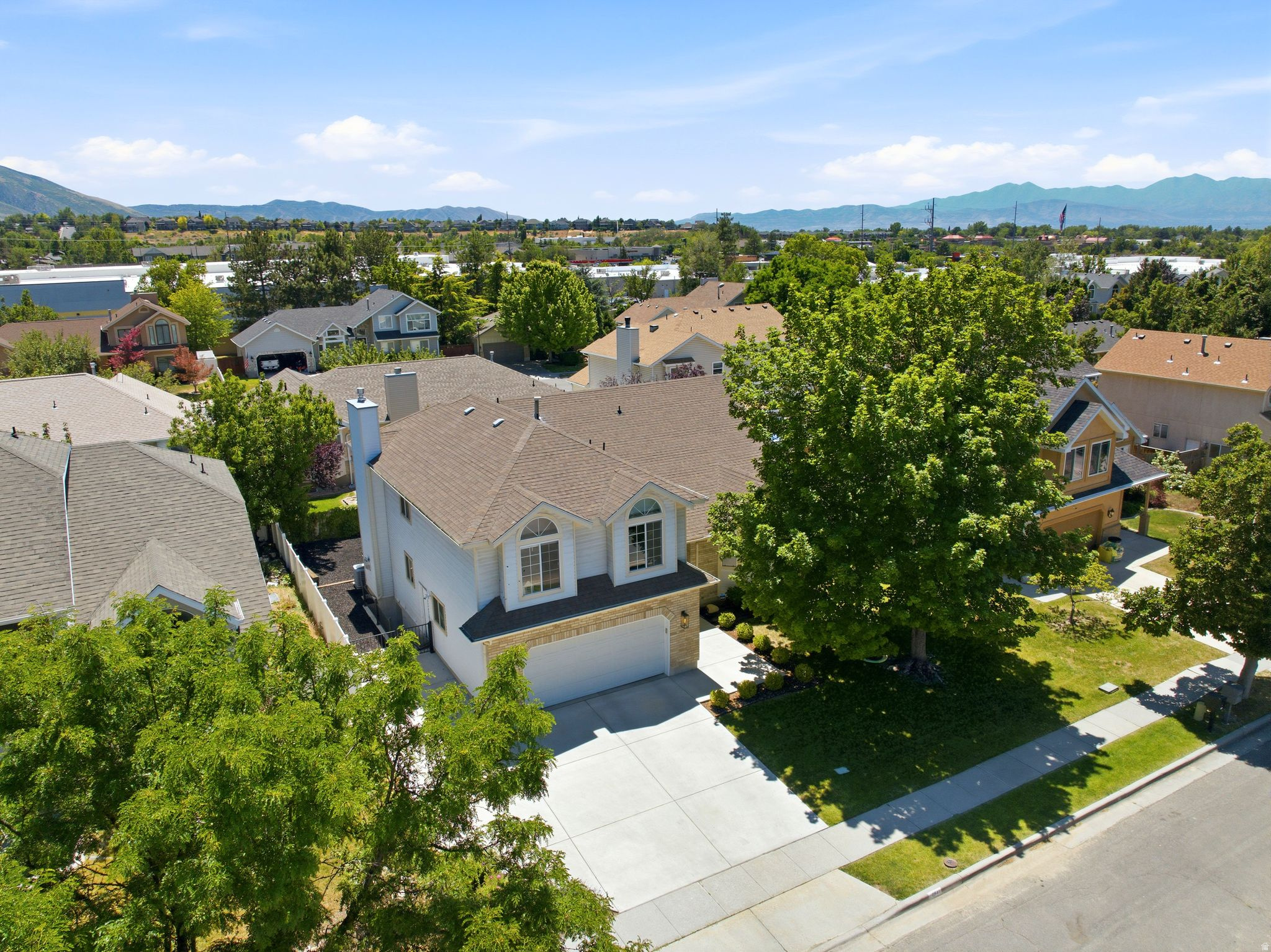CANYON VILLAGE - Residential