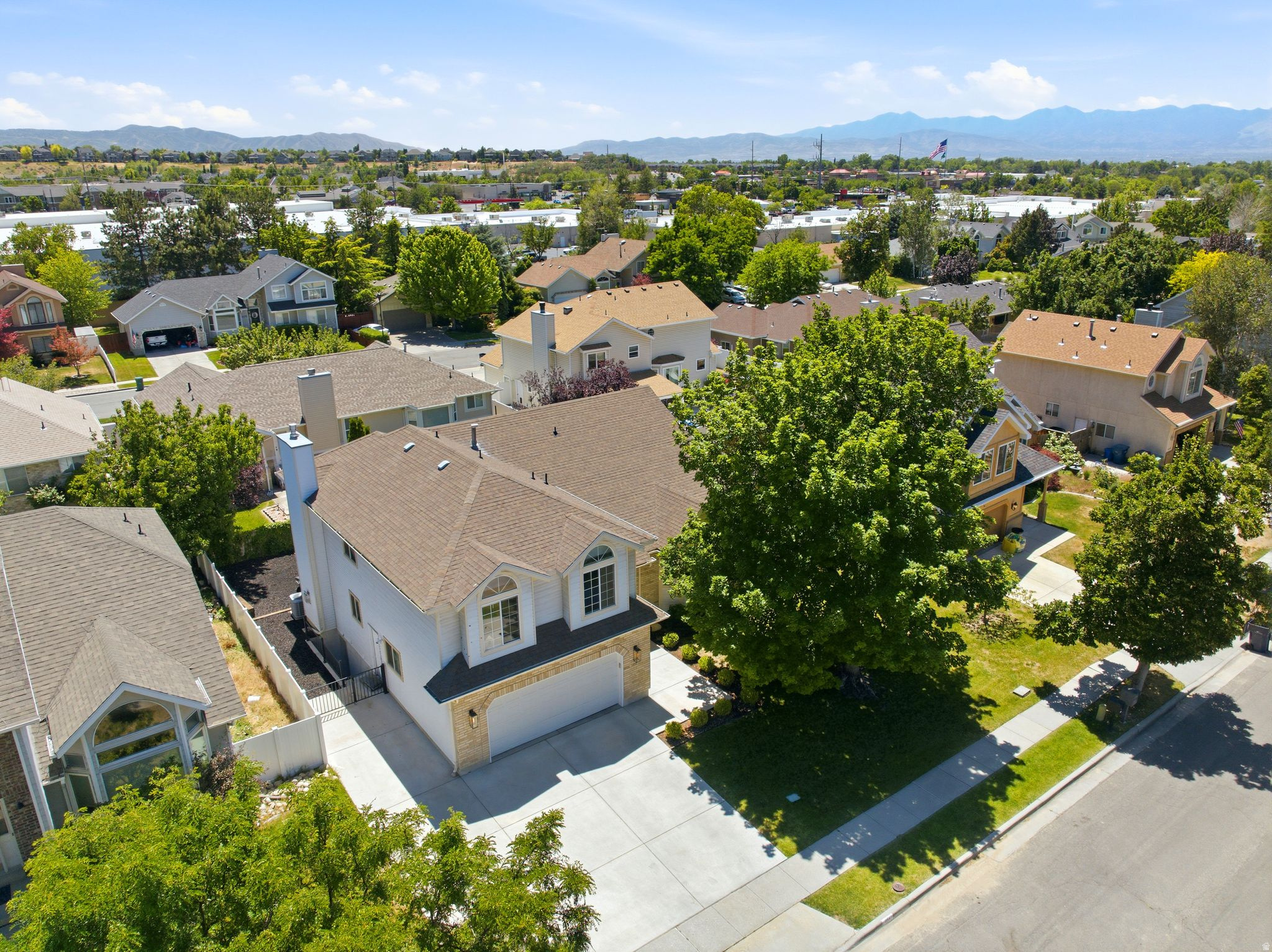 CANYON VILLAGE - Residential