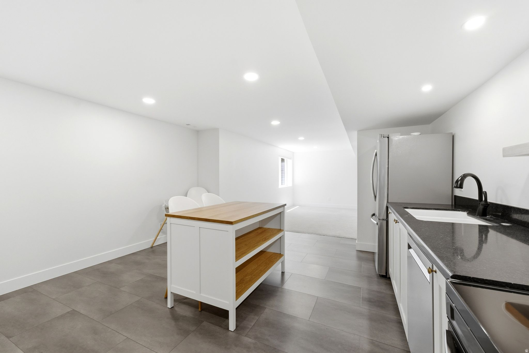 CANYON VILLAGE - Residential
