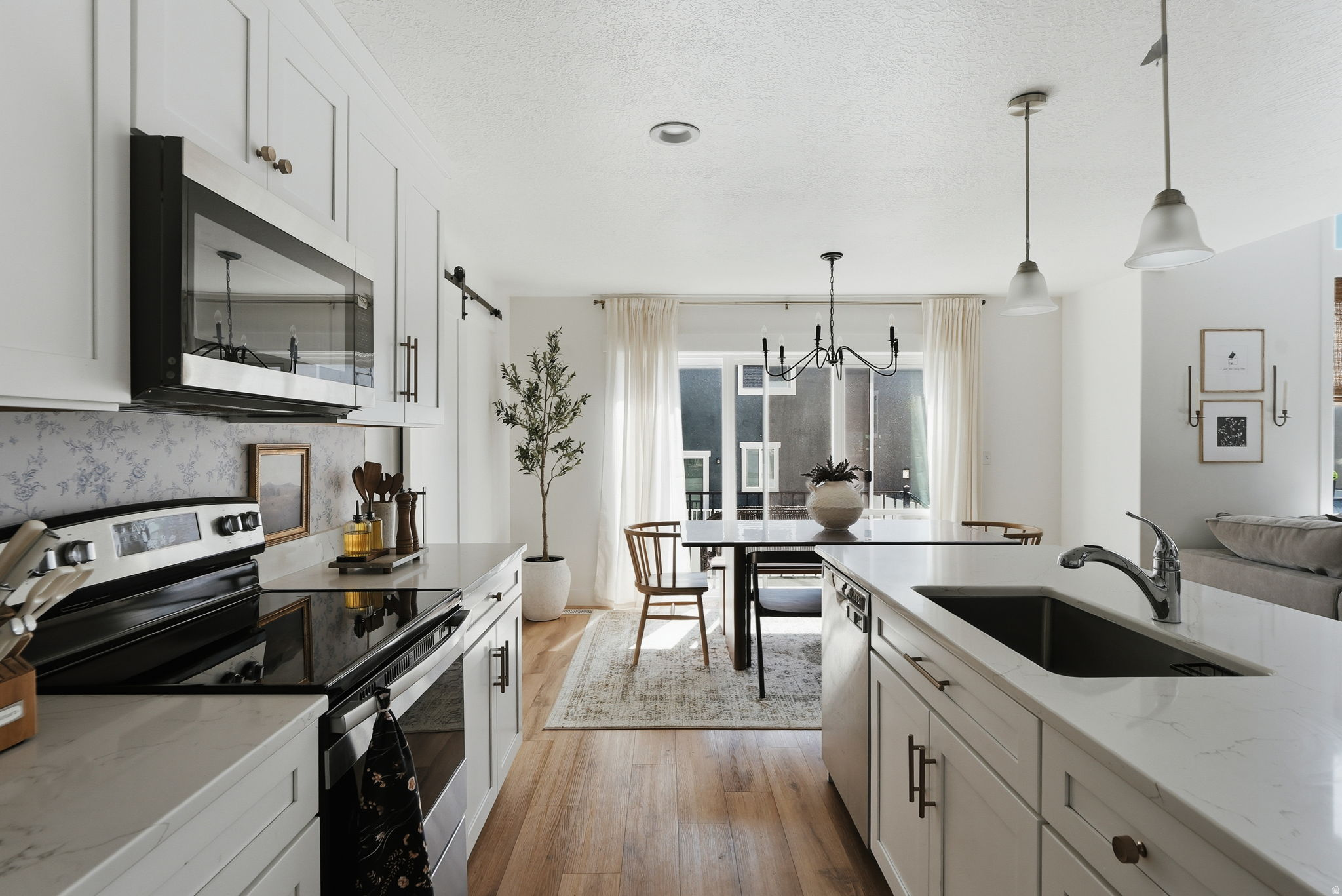 CREEK RIDGE - Residential