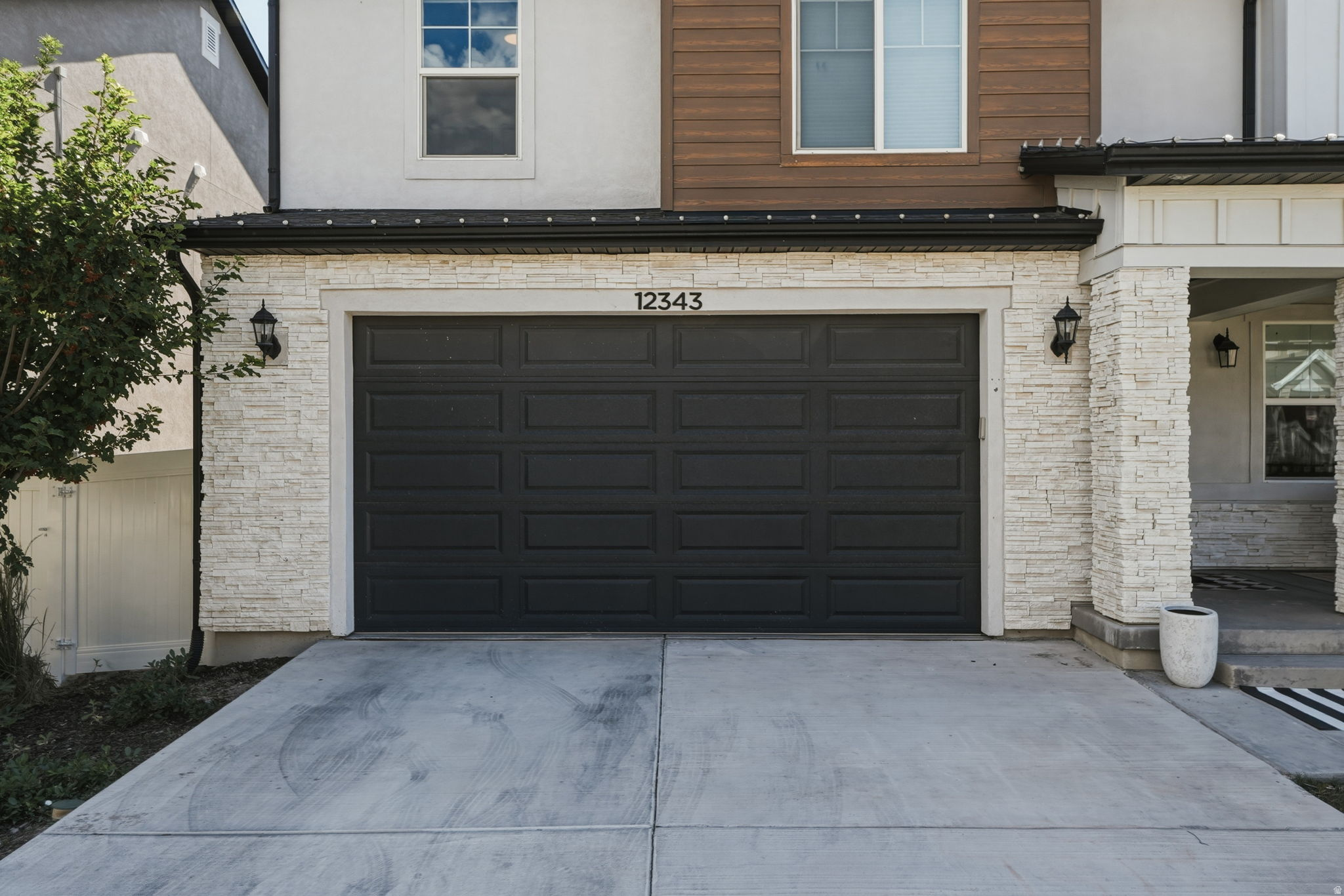 CREEK RIDGE - Residential