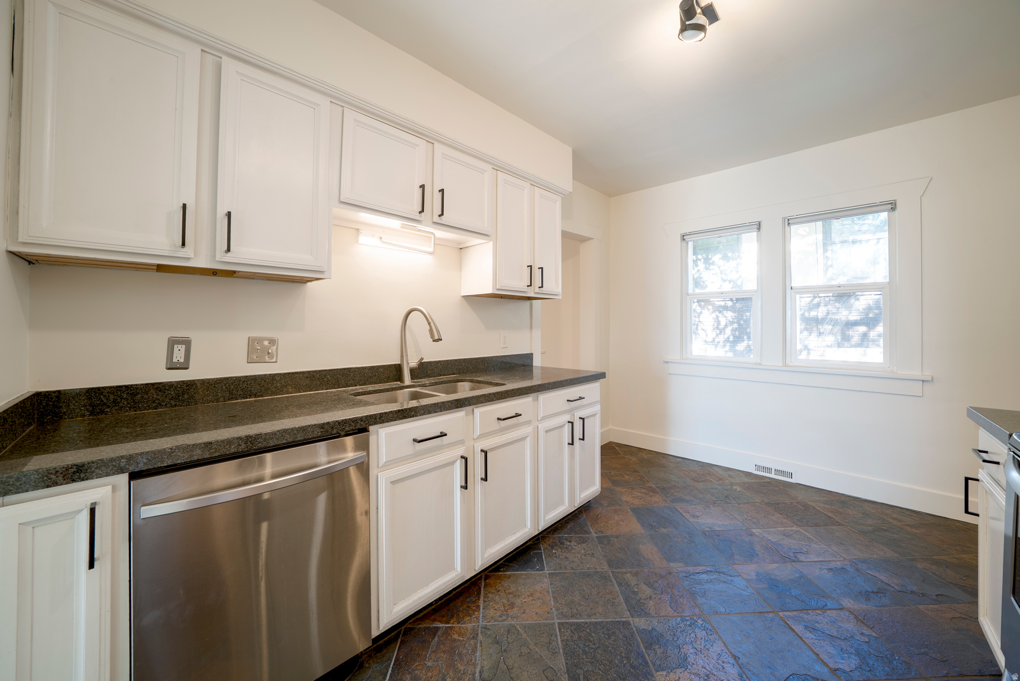 FREMONT HEIGHTS - Residential
