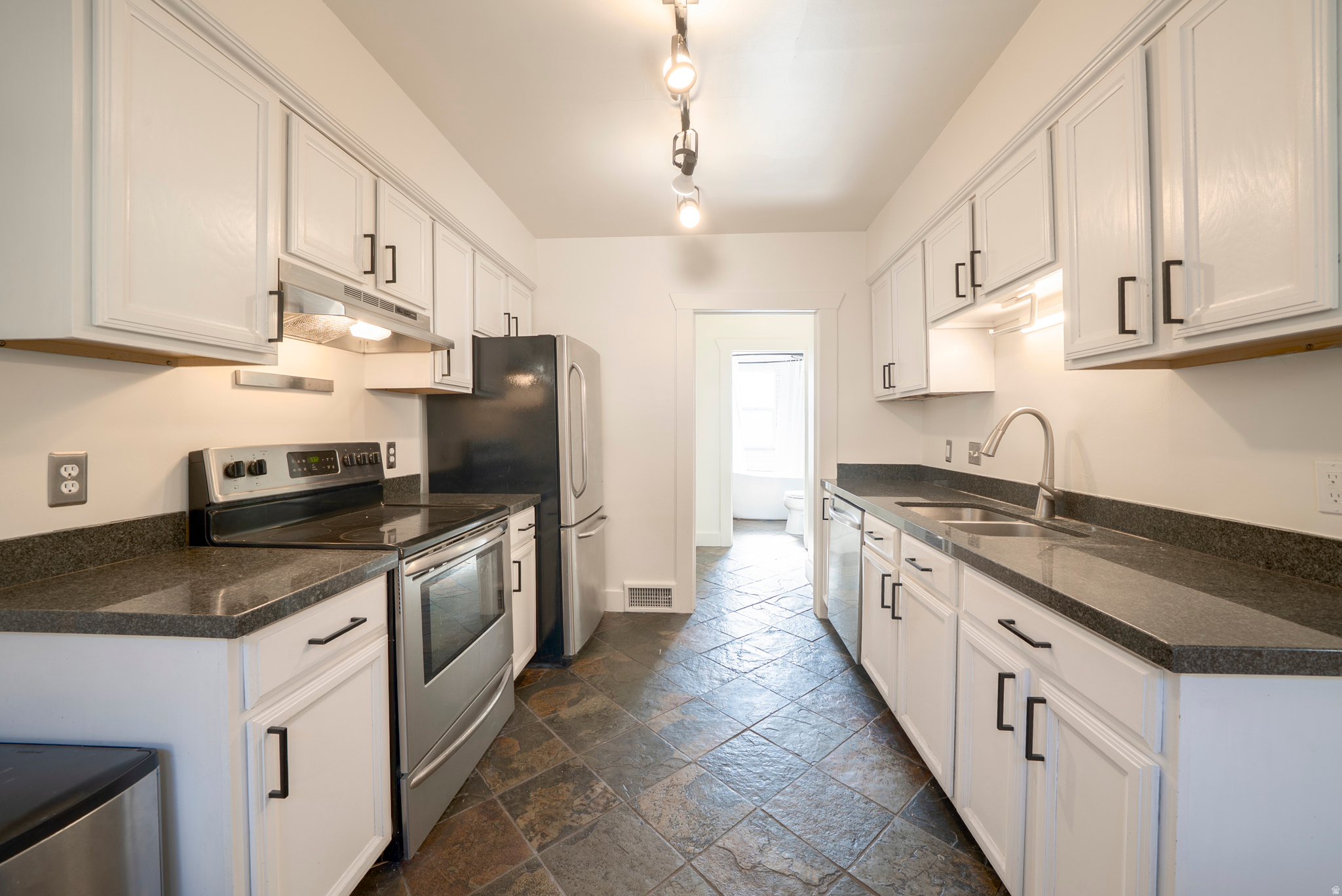 FREMONT HEIGHTS - Residential