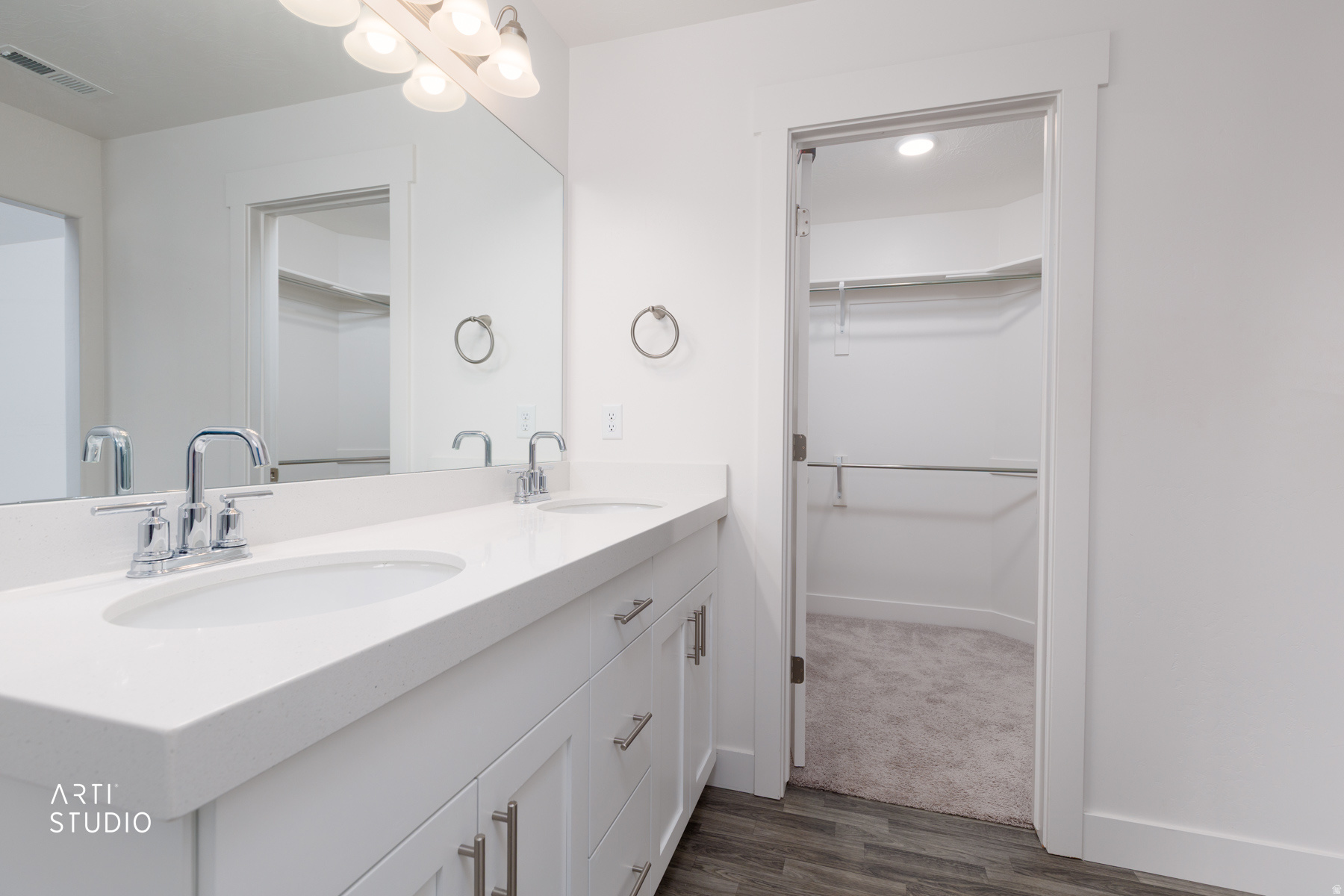 SILVERLAKE - Residential