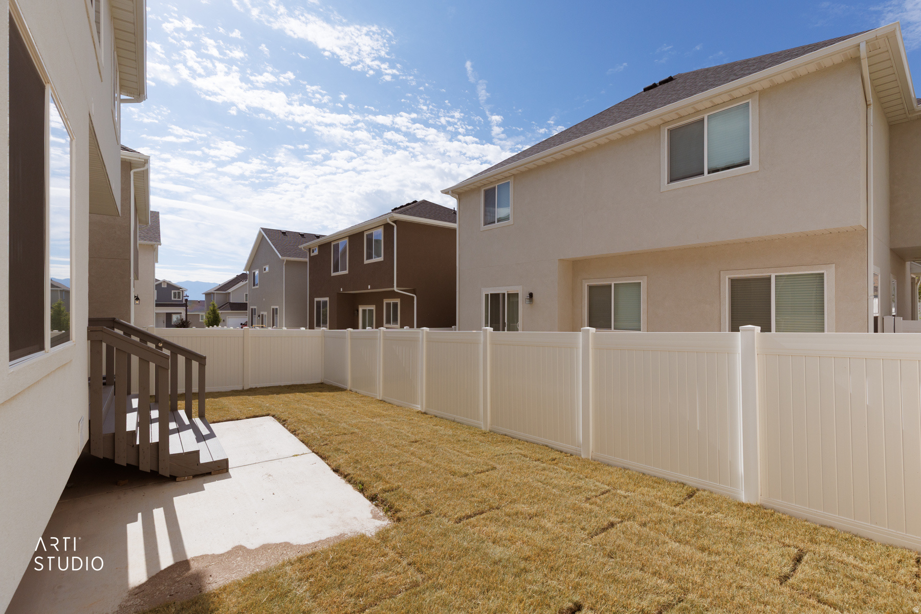 SILVERLAKE - Residential
