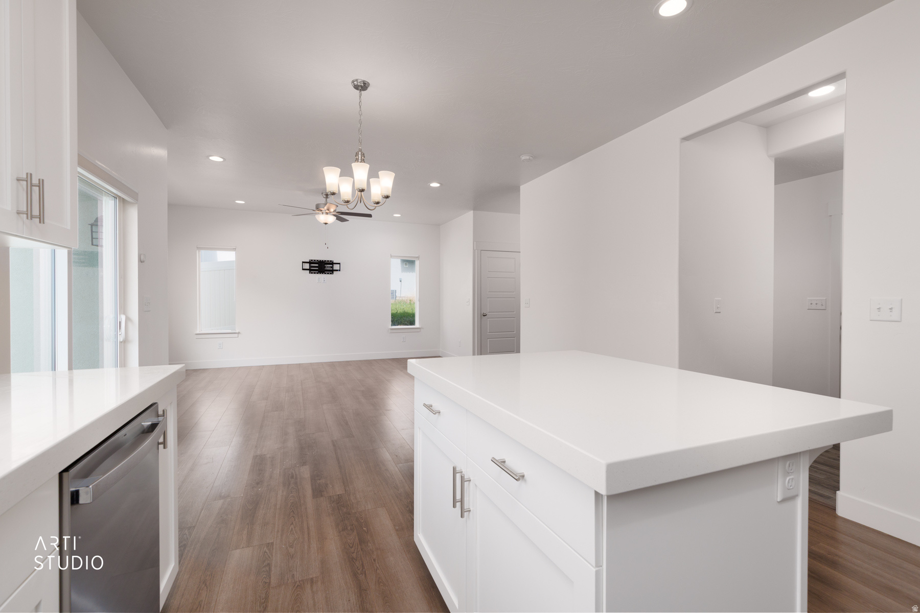 SILVERLAKE - Residential