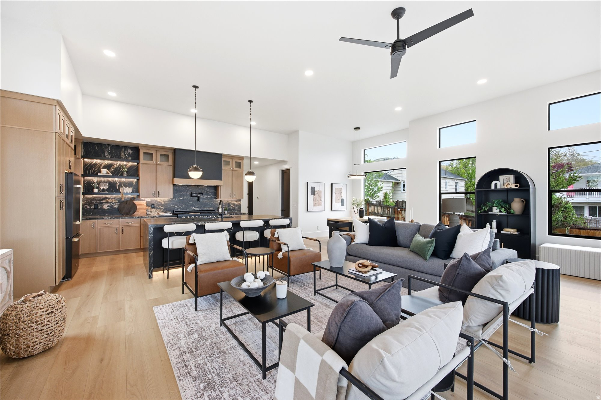 GRAND VIEW SUB - Residential