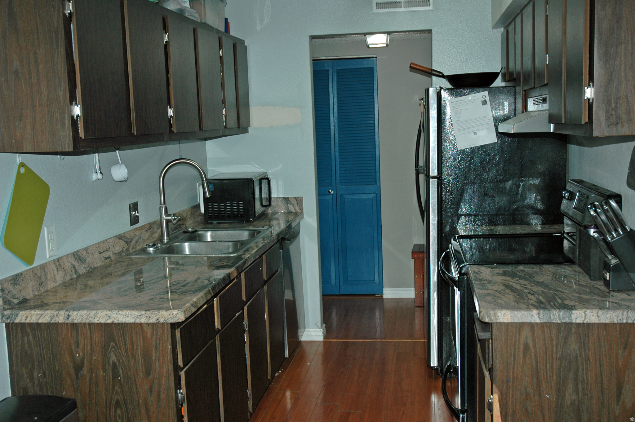 SOUTH 67 CONDOS - Residential