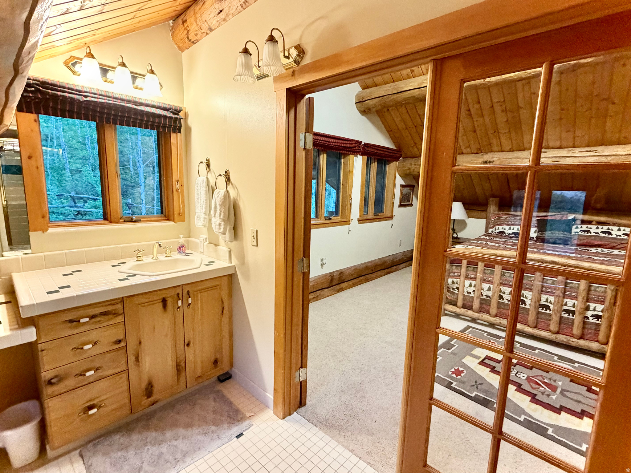 DANIEL SUMMIT RESORT - Commercial Sale