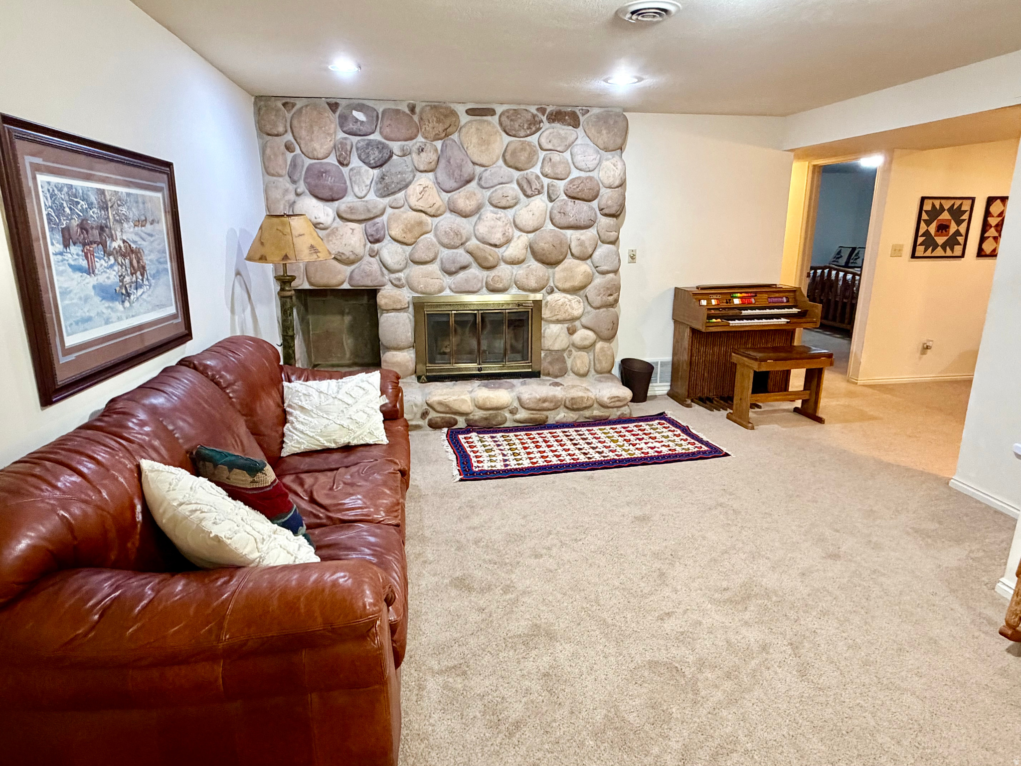 DANIEL SUMMIT RESORT - Commercial Sale