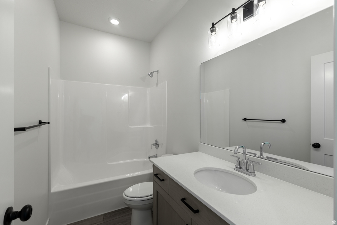CREEKSIDE AT JDC RANCH - Residential