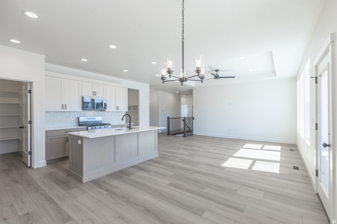 CREEKSIDE AT JDC RANCH - Residential