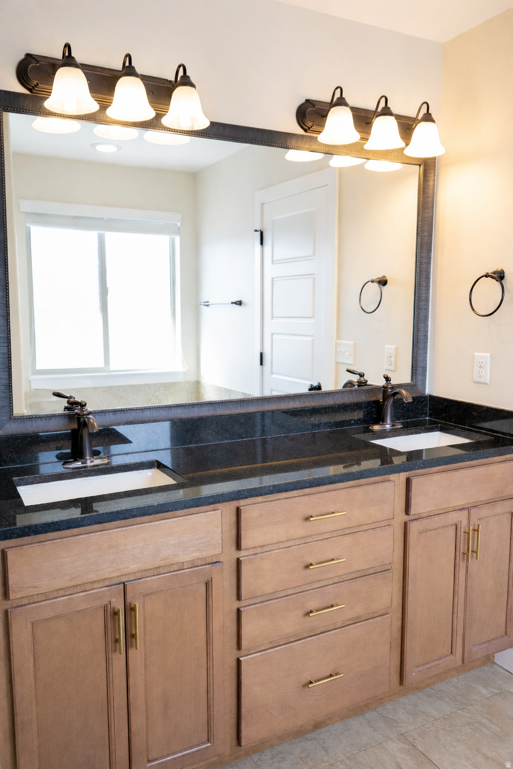 MERCER HOLLOW NO 15 AT SUNCREST - Residential
