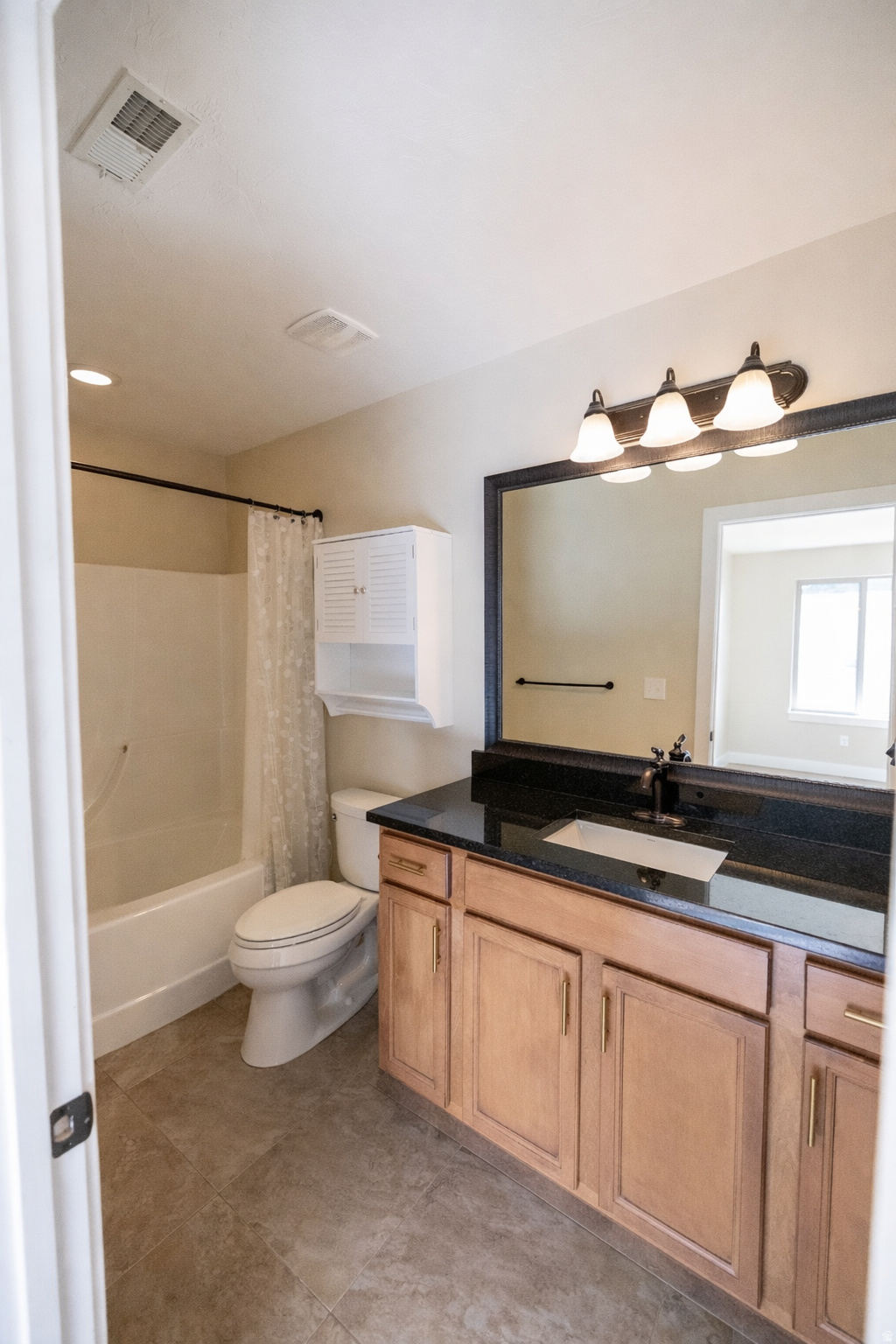 MERCER HOLLOW NO 15 AT SUNCREST - Residential