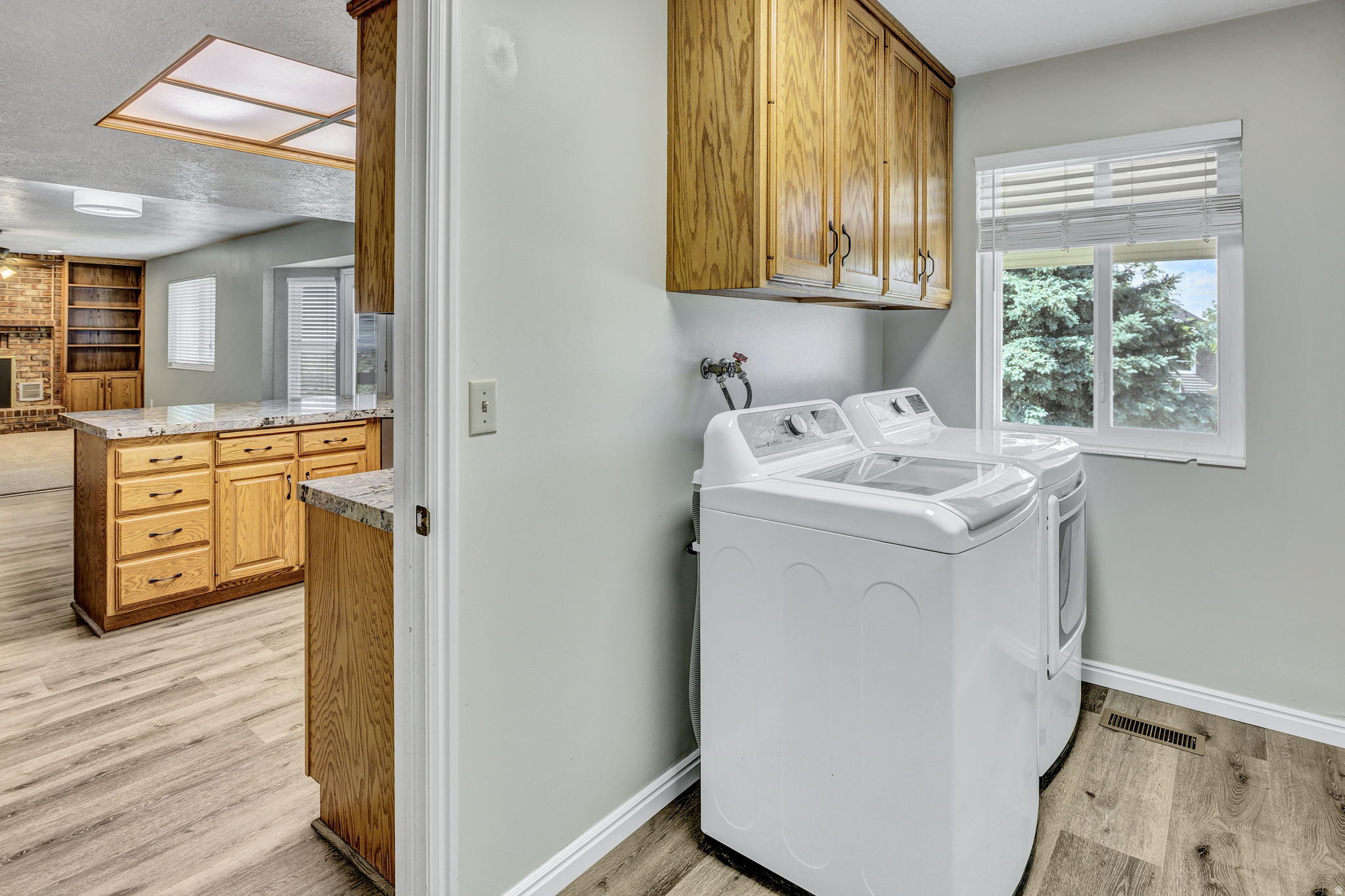 OAK FOREST - Residential
