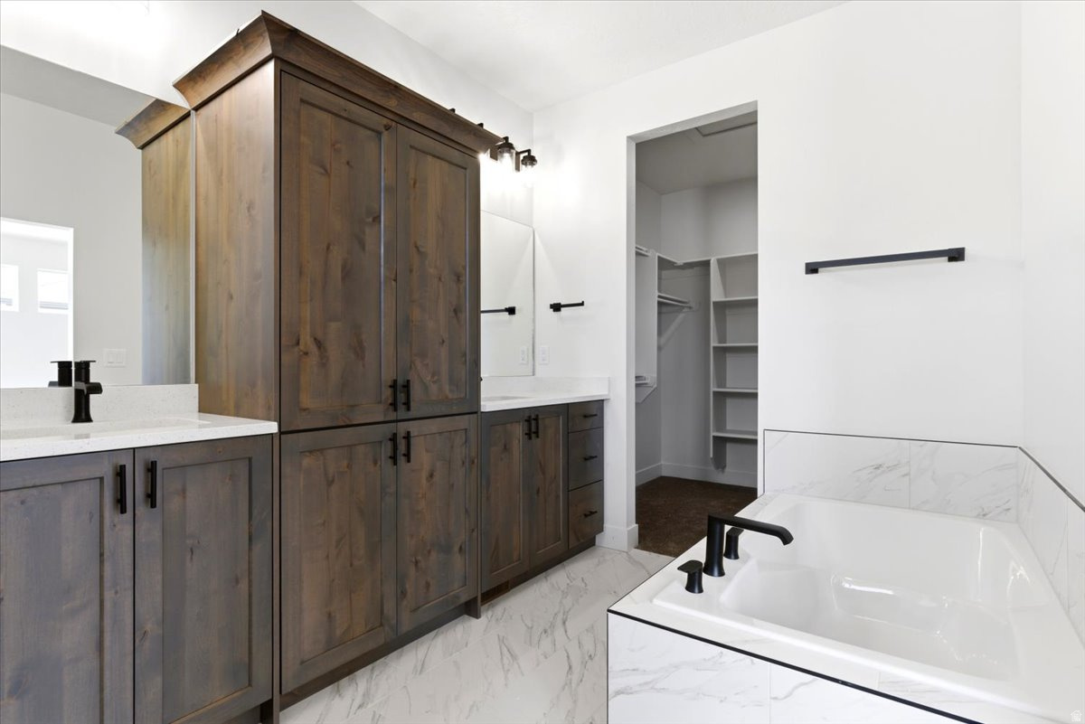 RAWSON RANCH - Residential