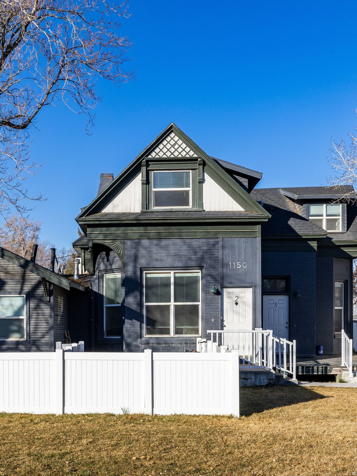 FIVE ACRE - Residential