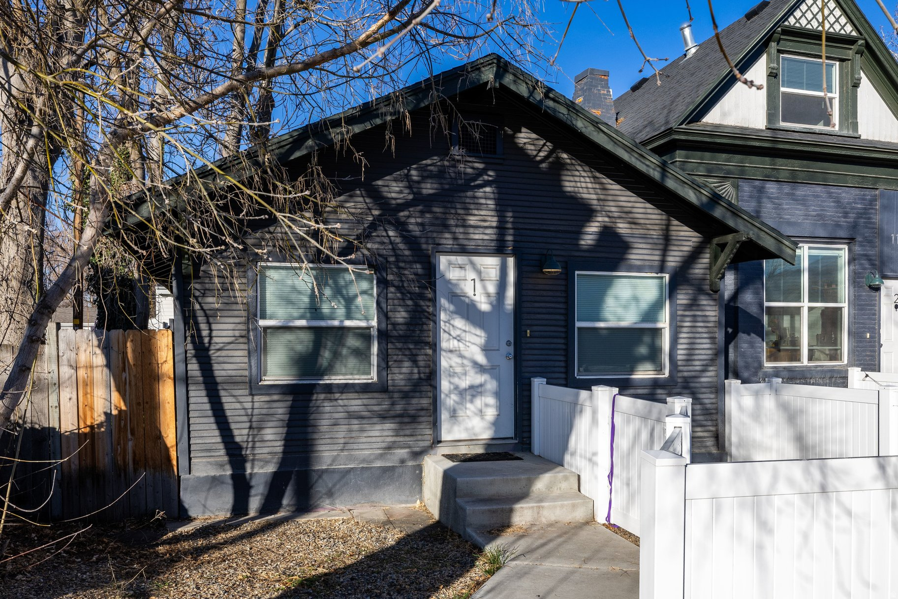 FIVE ACRE - Residential