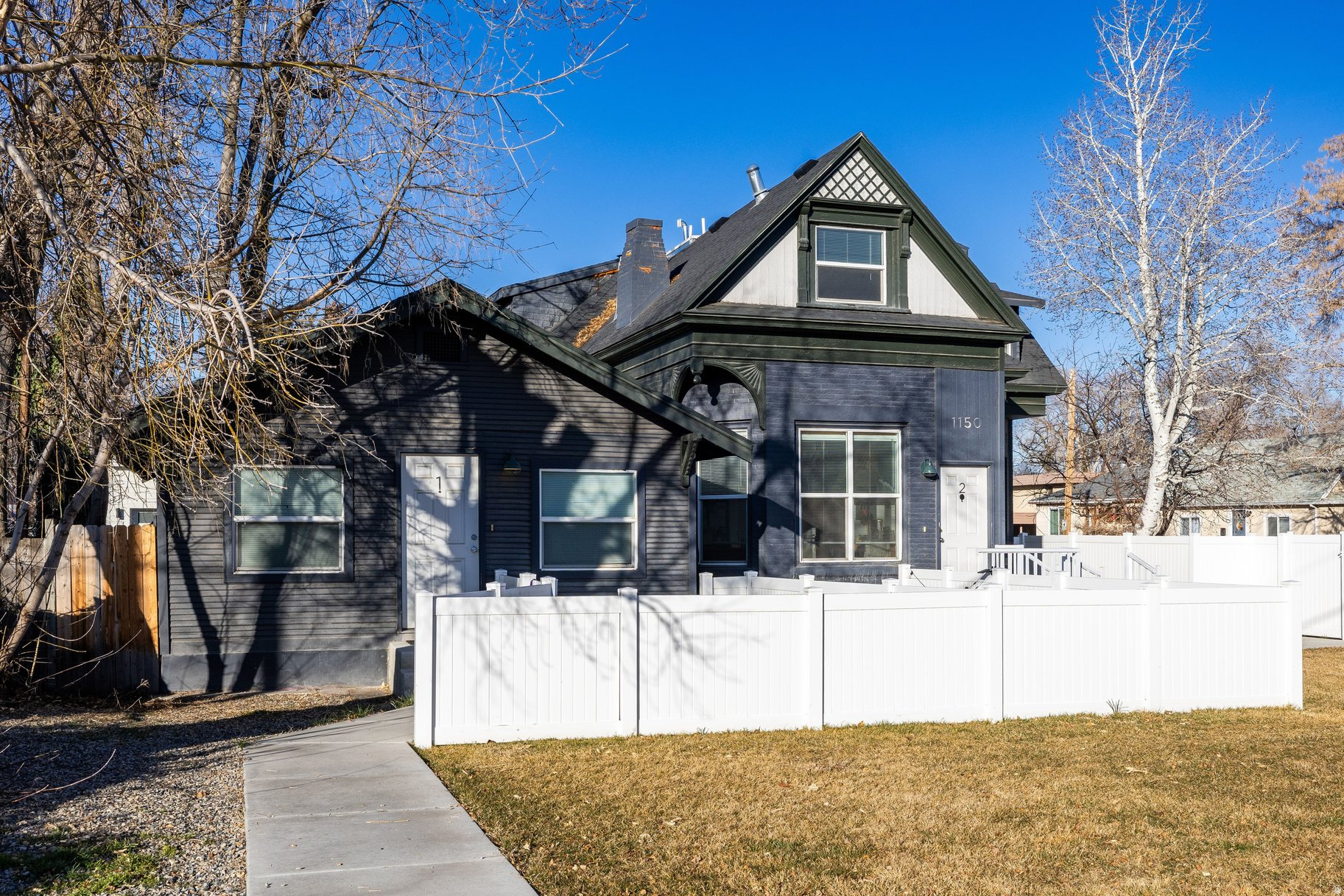 FIVE ACRE - Residential