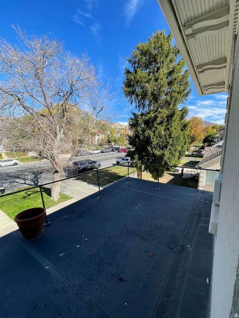 PLAT B SLC SUR - Commercial Sale