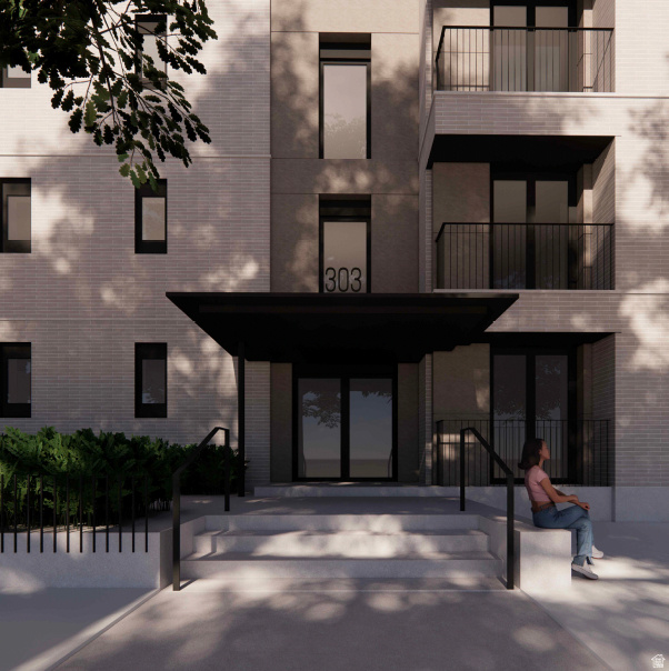 PLAT B SLC SUR - Commercial Sale