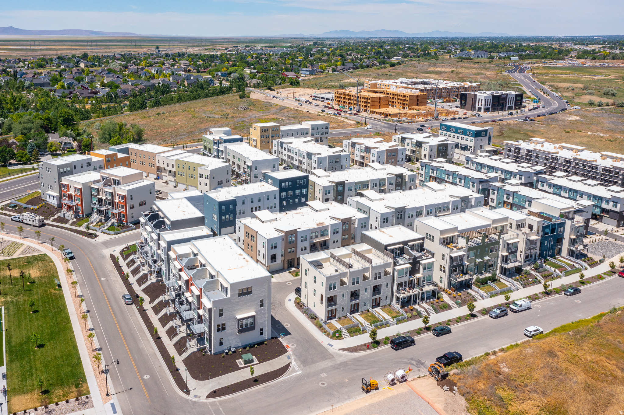 FARMINGTON STATION - Residential