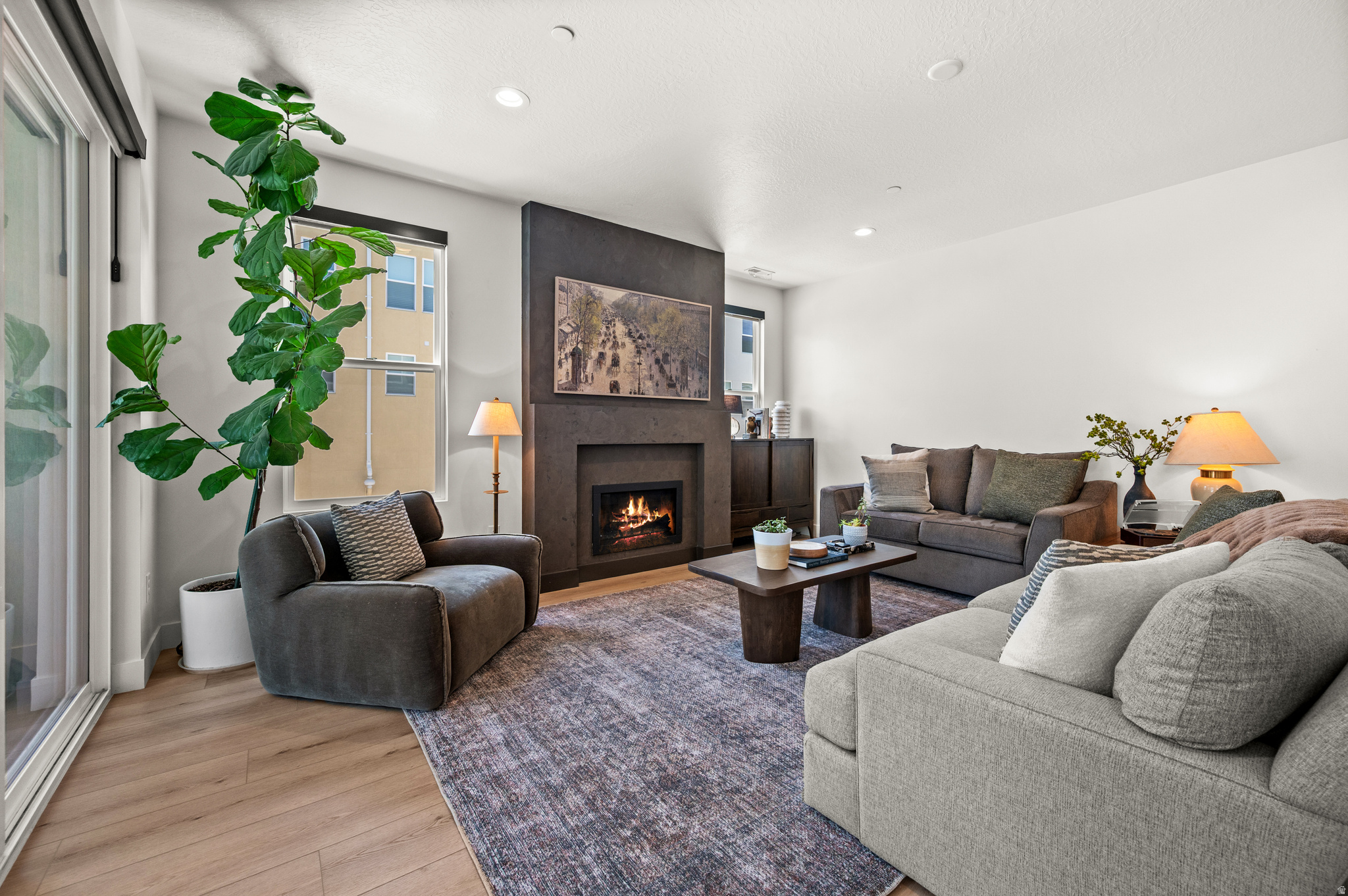 FARMINGTON STATION - Residential