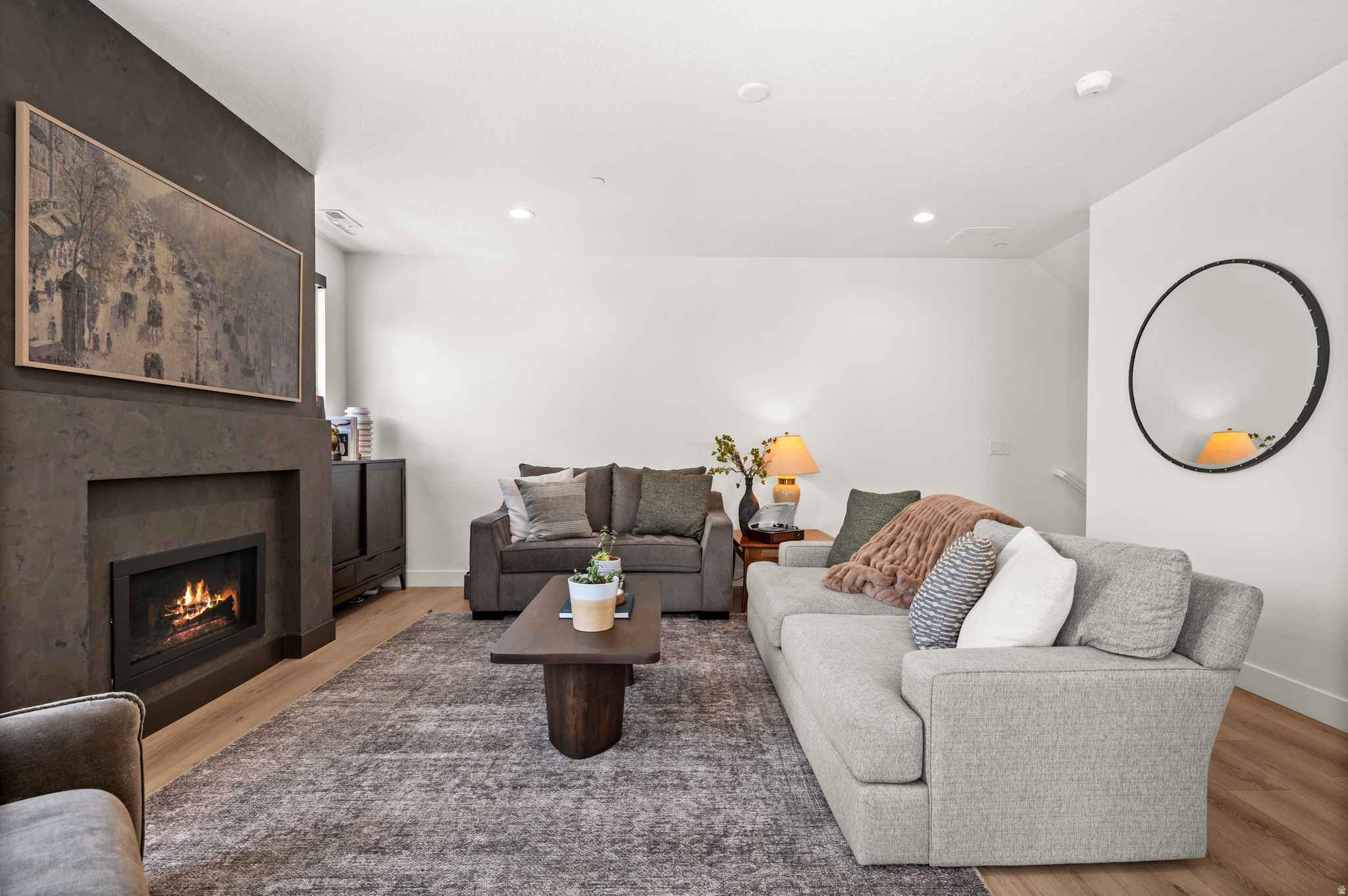 FARMINGTON STATION - Residential