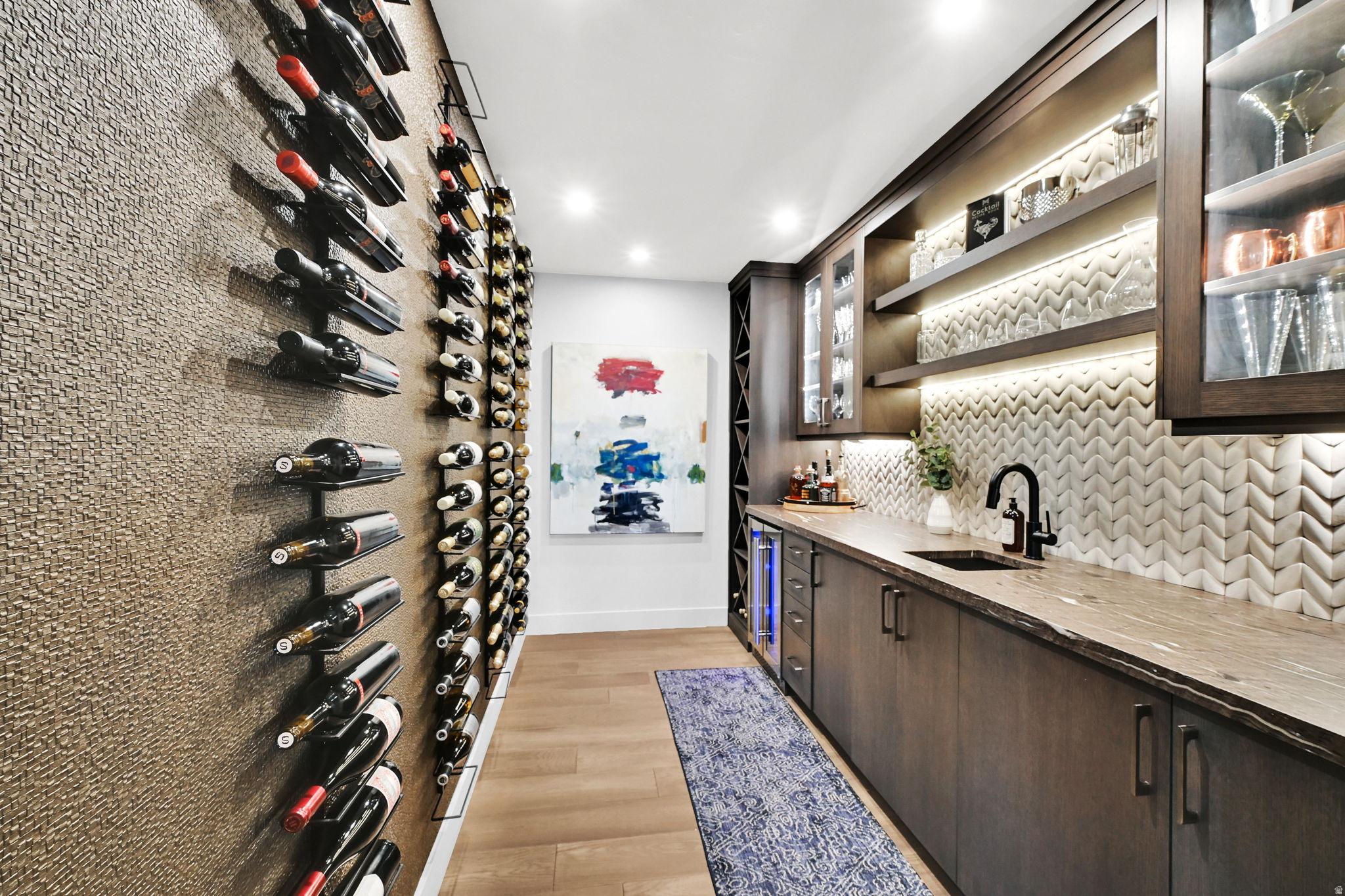 EDGEWATER CHALETS - Residential
