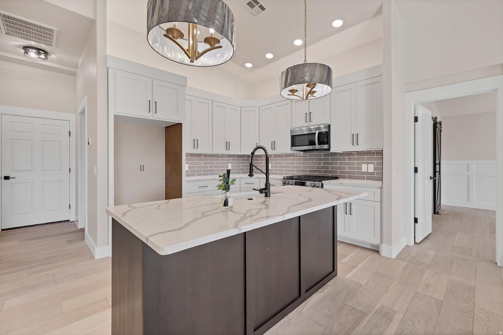 QUAIL COVE SUB - Residential