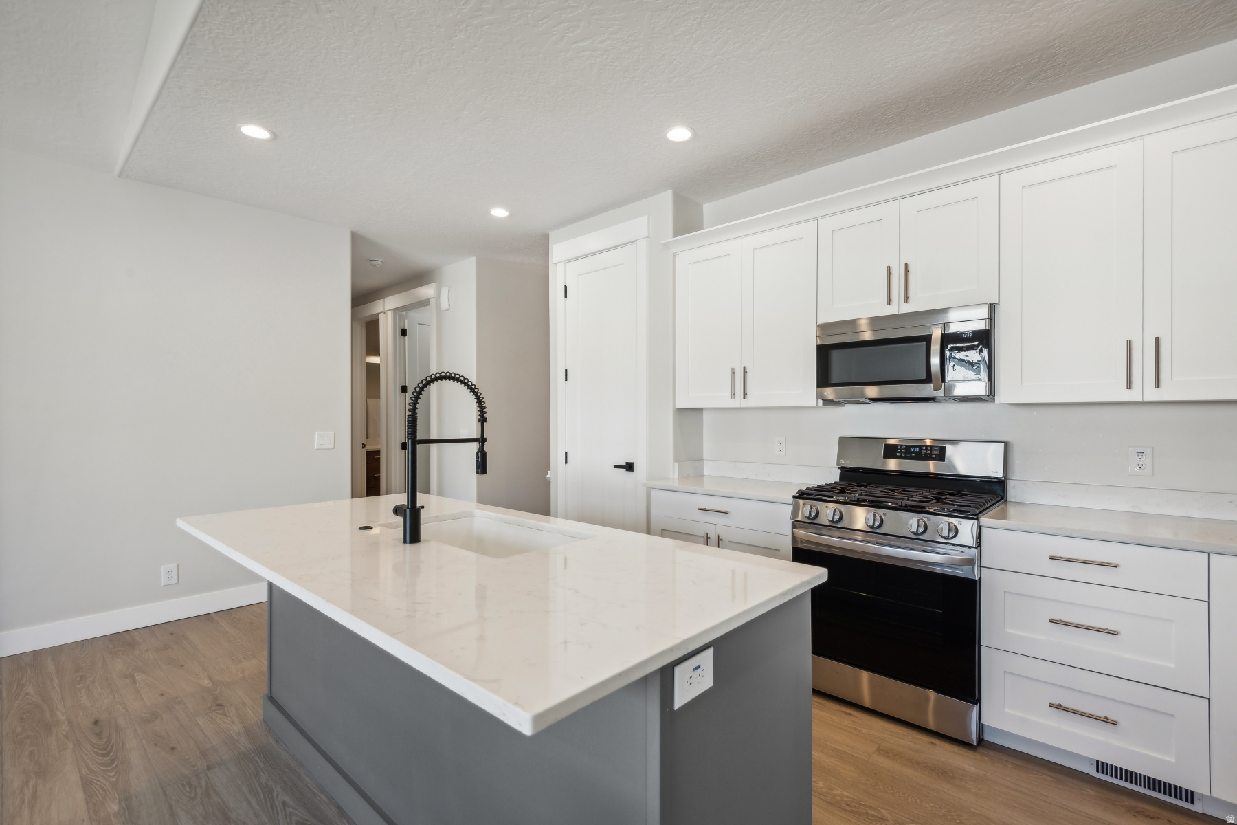 RESIDENCE AT OLD MILL SUBDIVISION - Residential