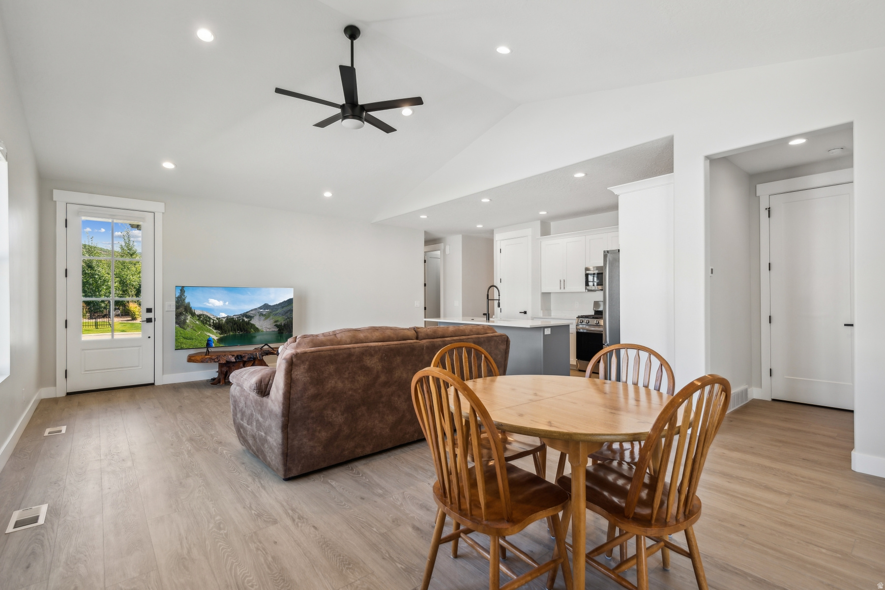 RESIDENCE AT OLD MILL SUBDIVISION - Residential