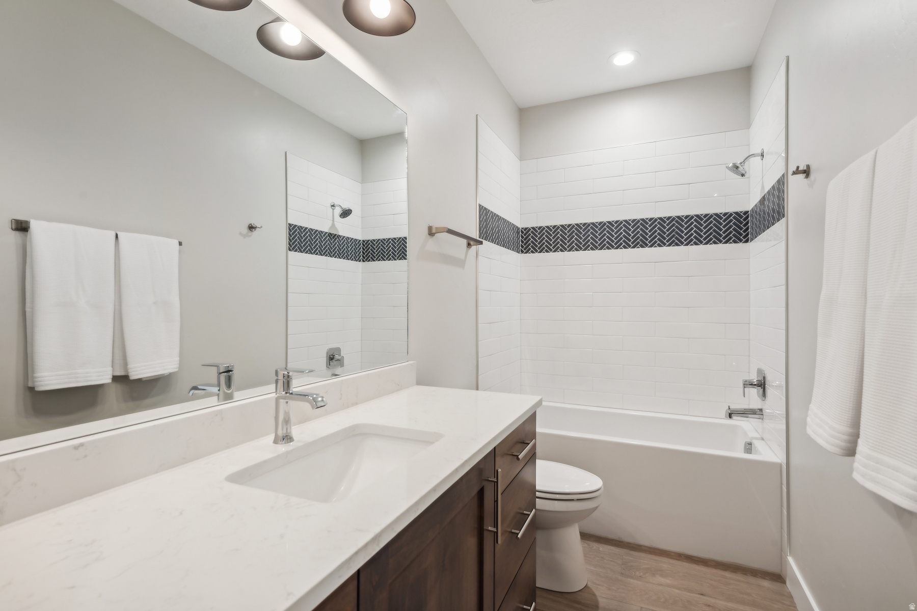 RESIDENCE AT OLD MILL SUBDIVISION - Residential