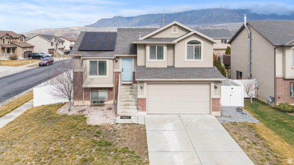 WILLOW BROOK - Residential