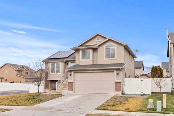WILLOW BROOK - Residential