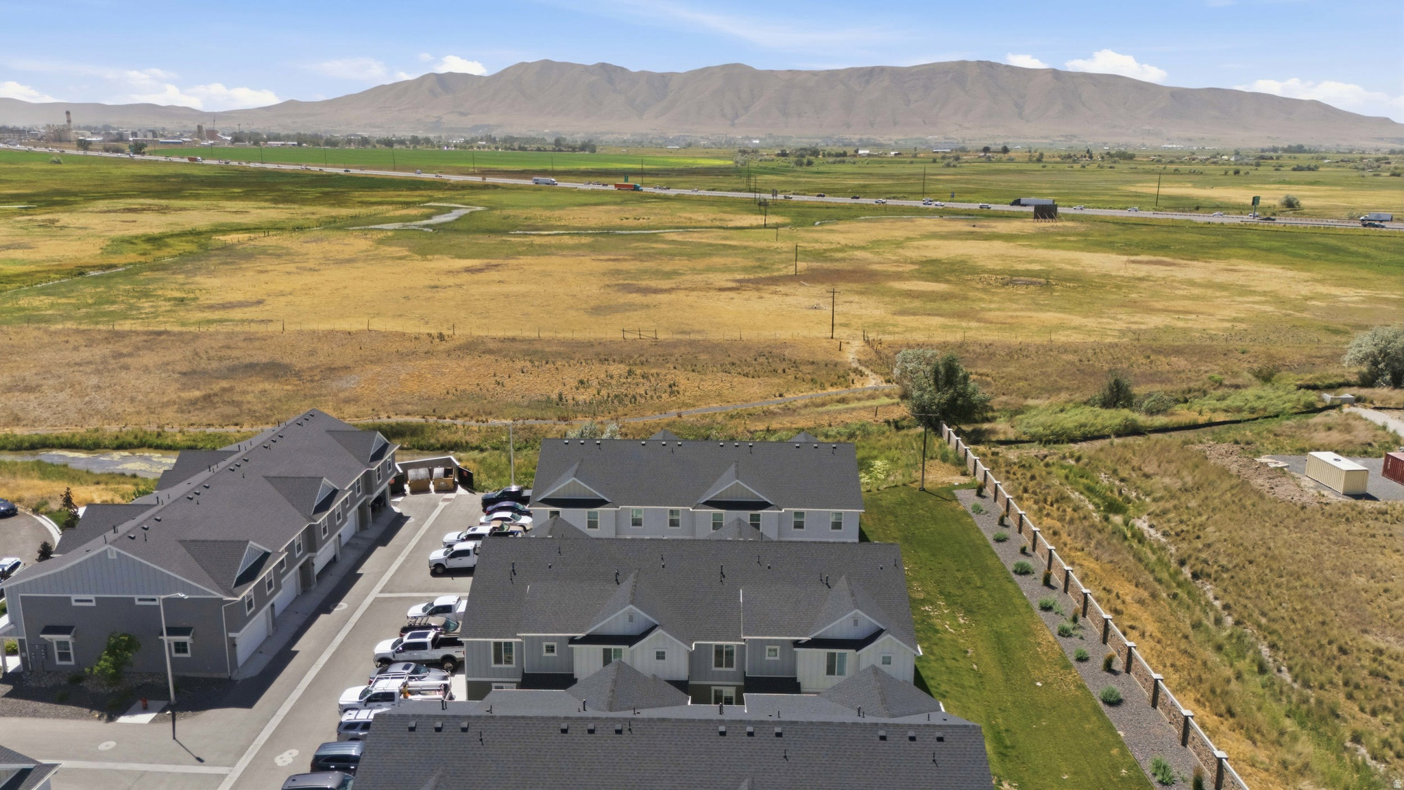 ARROWHEAD PARK - Residential