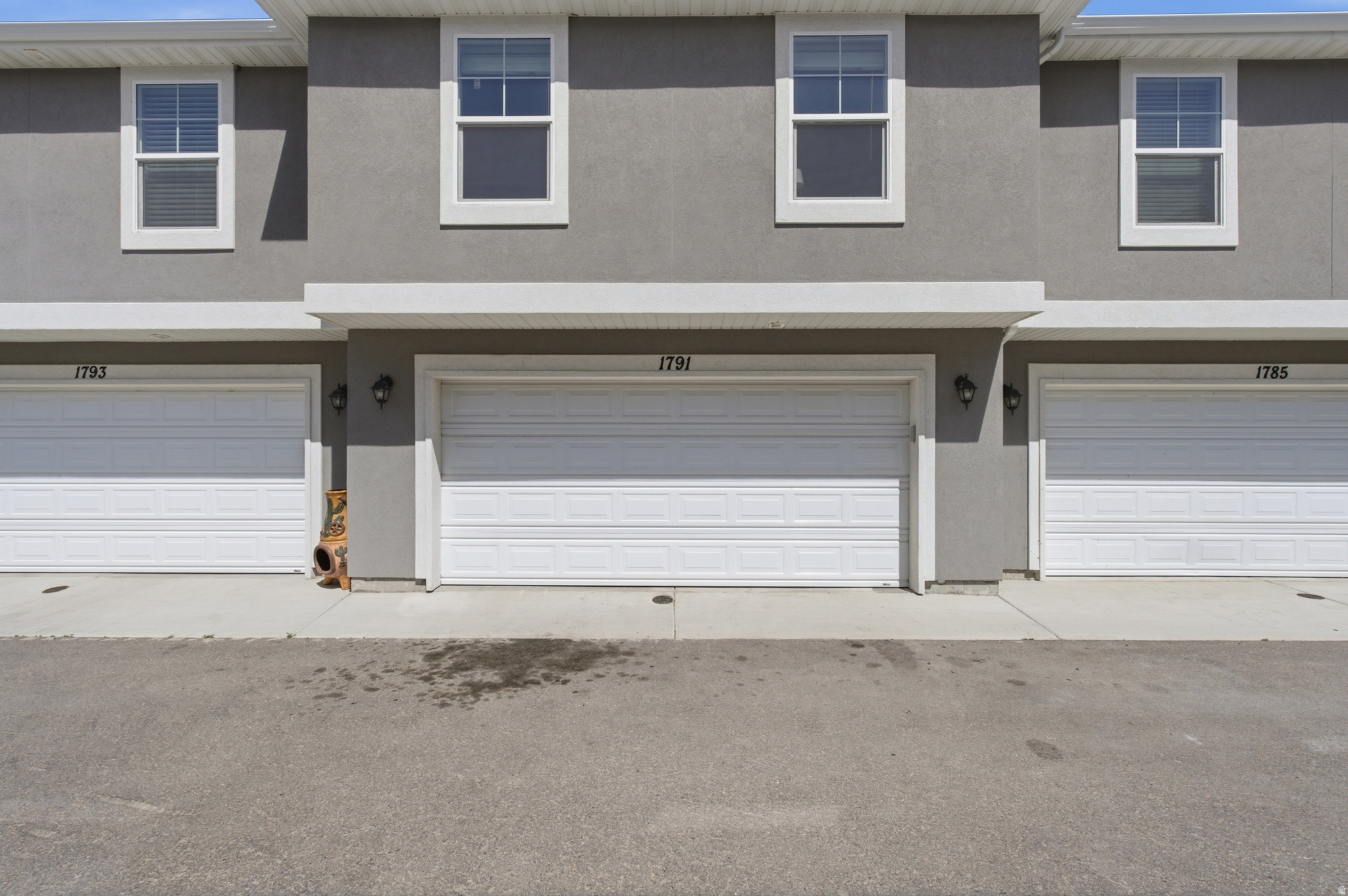 ARROWHEAD PARK - Residential