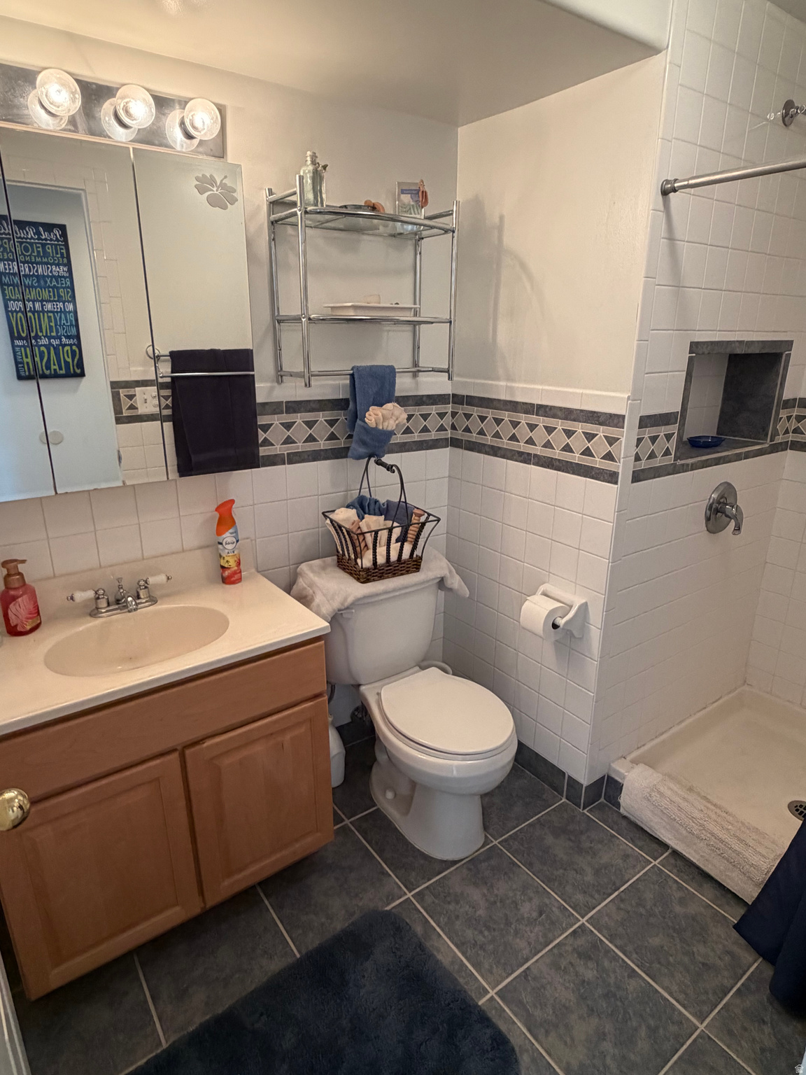 COTTONWOOD ESTATES - Residential