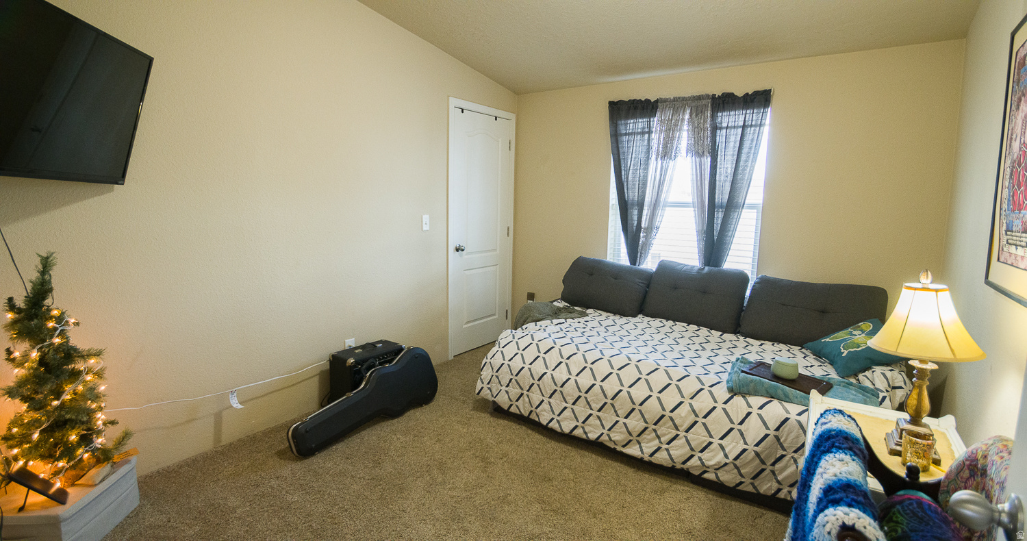 SLEEPING LEGENDS - Residential